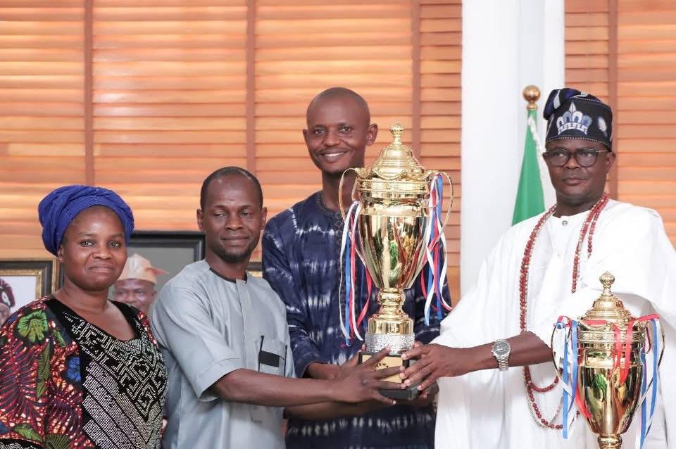 Yewa Unity Cup Final Set for April 13th as Oba Olugbenle donates Kits for Semi-finalists